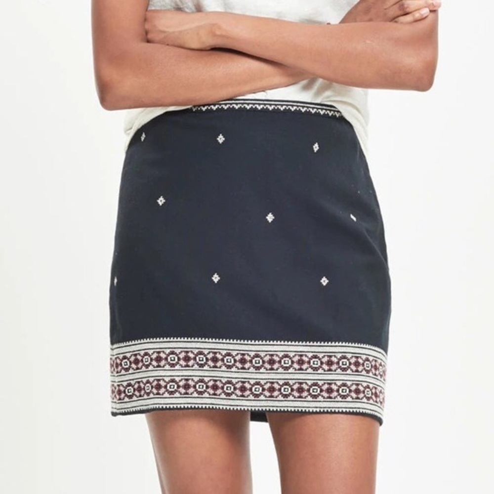 Embroidered Gamine Skirt